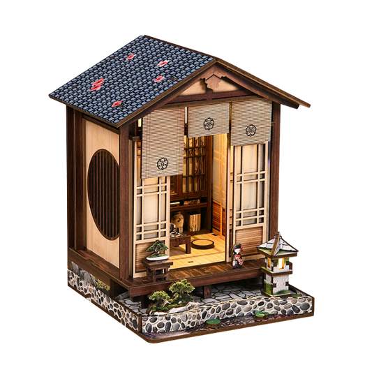Moss-Lantern Harmony Garden
